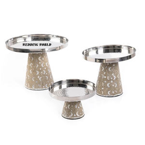 Juego de tres cuencos de chocolate de Metal decorativos, cuencos dulces hechos a mano, cuenco de chocolate nuevo elegante de diseñador clásico - Product Image 3