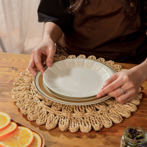 แผ่นรองจานทอธรรมชาติแผ่นรองจานแบบสานสำหรับโต๊ะอาหารตกแต่งโต๊ะรับประทานอาหารผู้ผลิตจากเวียดนาม - Product Image 1