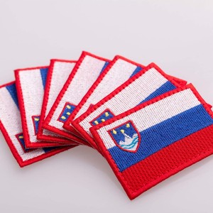 Patch drapeau de Slovénie, drapeau slovène, emblème national, patch brodé thermocollant du drapeau de Slovénie - Product Image 2