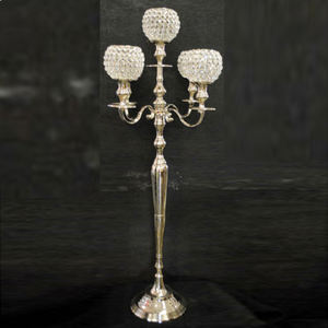 Vente en gros Centres de table Candélabres à vendre Métal nickelé Fabriqué Décoratif Nouveau design Centre de table Candélabres faits à la main - Product Image 2