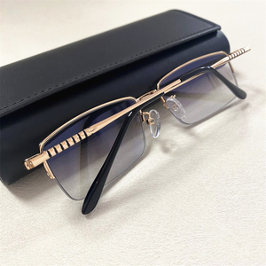 Lunettes Photochromiques Pour Femme Anti-Lumière Bleue, Lentilles de Transition Anti-Reflet, Monture Semi-Cerclée, Protection UV Anti-Éblouissement 2026 - Product Image 6