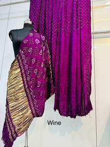 ผ้าไหมกัจิแท้ ดีวาจา รุ่นใหม่ล่าสุด สำหรับส่งออก  งานปักมือแบบดั้งเดิม  ลายลากดี ปาตตา  งานทอซารี  ผ้าปาลลู  แห้งเร็ว  ชุดลำลองสำหรับผู้หญิง - Product Image 6