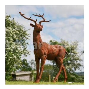 Sculpture de cerf debout en or brossé de style traditionnel de haute qualité pour la décoration de parc de jardin - Product Image 6