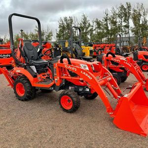 รถแทรกเตอร์ Kubota BX25D มือสอง พร้อมหัวตักดินและกระบะเก็บหญ้า พร้อมส่ง ราคาถูก มีสินค้าในสต็อก - Product Image 5