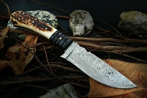 มีดเหล็กดามัสกัสทำด้วยมือพร้อมด้ามจับแตรมีดล่าสัตว์กลางแจ้งปรับแต่งได้ - Product Image 5