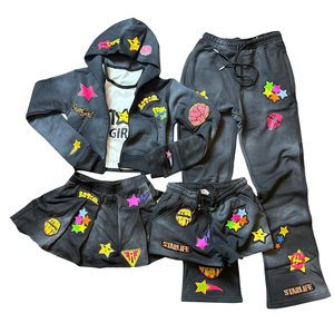 Conjunto de Sudadera con Capucha y Pantalones Deportivos Cortos con Cierre y Lavado Ácido, con Parche de Logotipo Personalizado de Alta Calidad - Product Image 2