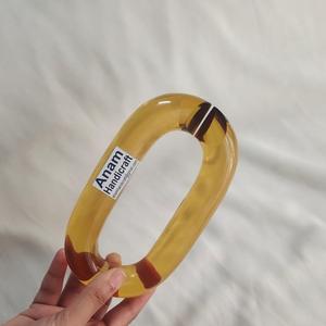 Chaîne en acrylique moderne personnalisée Accents muraux faits à la main en résine ornementale moderne suspendue pour la décoration intérieure Diwali Festival Ready - Product Image 1