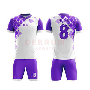 Uniformes de Voleibol de Manga Corta Transpirables de Verano con Diseño Moderno y Estilo Único, Servicio OEM, Personalizables, Malla 100% Poliéster - Product Image 2