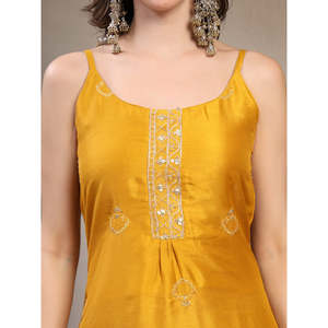 Kurta y Pantalones de Algodón y Georgette Amarillo para Mujer, Cuello Redondo Bordado, Estilo Bollywood, Ropa Étnica, Salwar Kameez - Product Image 5