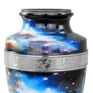 Urna de Metal Hecha a Mano para Cenizas, Estilo Decorativo, Artículos Funerarios al por Mayor, Urnas Conmemorativas de Cremación Hechas a Mano - Product Image 4