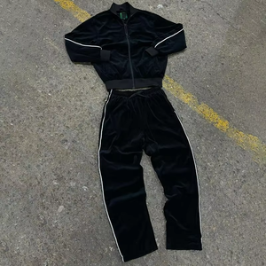 Survêtement en coton personnalisé, survêtement uni, survêtement d'hiver, streetwear de luxe, survêtement en velours pour hommes - Product Image 5