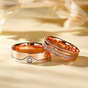 แหวนคู่แต่งงานทรงกลมเงินสเตอร์ลิงประดับเพชรซิร์คอนจาก Jeulia Timelessness - Product Image 4
