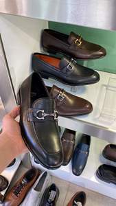 Zapatos de Cuero Genuino Hechos a Mano para Hombre, Transpirables, Ligeros, Antideslizantes, con Cierre de Cordones, para Oficina, Carrera, Elegantes y Profesionales - Product Image 4