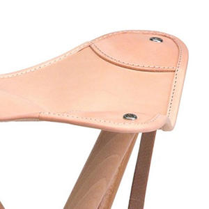 Chaises pliantes en cuir respirantes réglables de qualité supérieure, prix de gros, tabouret pliant en bois à trois pieds, sièges en cuir - Product Image 6