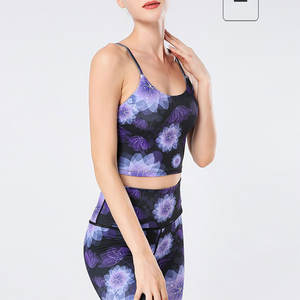 Nuevo Conjunto de Yoga para Mujer para Entrenamiento en el Gimnasio - Ecológico, Transpirable, de 2 Piezas, Personalizable en la Parte Delantera, Cintura Elástica de Spandex/Poliéster - Product Image 1