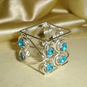 Wholesale Highest Quality Brass Metal Napkin Buckle Customised Factory Price Napkin Rings Customized Napkin Ring - Product Image 4