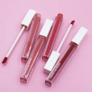 Wholesale Premium Private Label Non Sticky Mask Waterproof Liquid Lip Matte Product Smooth Long Lasting Beauty Matte Lipstick