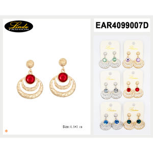 Orecchini pendenti Linda Fashion con borchie in zirconia cubica, placcati oro, imitazione perla, gioielli da sposa da donna, 7,5 cm - Product Image 4