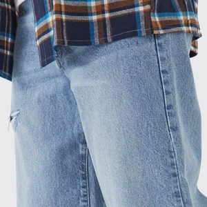 กางเกงยีนส์สำหรับผู้ชายกางเกงยีนส์ขาบานสีฟ้าอ่อนไซส์วินเทจสำหรับฤดูร้อนดีไซน์ล่าสุด - Product Image 4