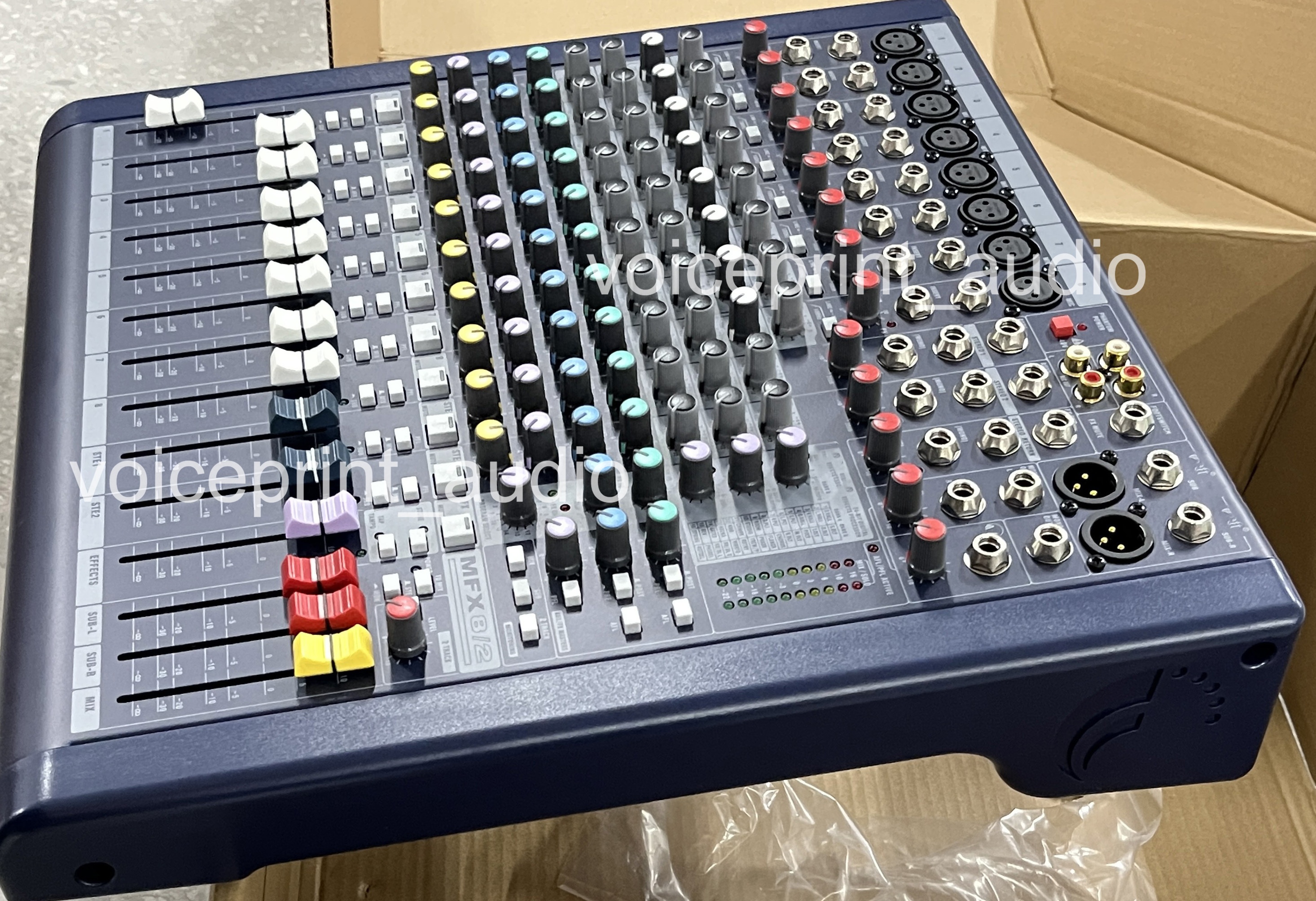 Sound craft MFX8/2 動作確認済み MFX8/2 Small Audio Mini Mixer Console - Professional Sound