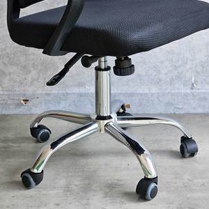 Chaise de bureau pivotante minimaliste MFA84A à dossier bas, chaise de personnel réglable avec appui-tête en tissu maillé et aluminium pour usage domestique ou en atelier - Product Image 5