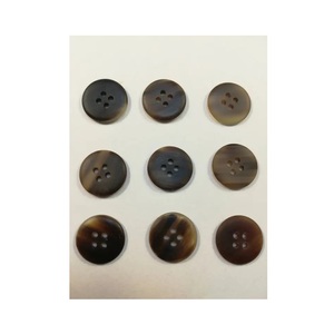 Top Quality Handmade 9 Pcs Natural Real Horn <strong>Buttons</strong> 4 Hole 20 Mm <strong>Buttons</strong> for Shirt and Coat at Bulk Price - Product Image 3