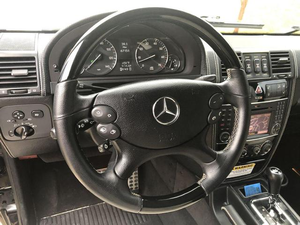 SUV de Lujo G550 2025 en Estilo Alemán, en Perfecto Estado, con Tracción en las Cuatro Ruedas 4MATIC, Automático, Volante a la Izquierda, Interior de Cuero, Cámara Trasera - Product Image 4