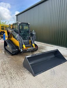 Envío Gratuito XCM G XC7-TV12 Minicargadora de 72 CV con Motor Diésel CE EPA, Minicargadora de Orugas para Todo Terreno - Product Image 3