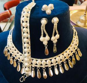 Collar chapado en oro Vintage de Dubái para mujer, Perla de circón de diamante clásico en cadena de aleación, regalo de joyería de aniversario de boda - Product Image 1