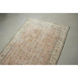 Tapis vintage 3,8x6,6 pieds, tapis turc, tapis en laine à pois roses - Product Image 5