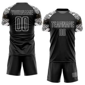 Uniforme de Fútbol Masculino de Primera Calidad Personalizado, Uniforme de Fútbol al por Mayor de Color Degradado Hecho en Pakistán para Equipos - Product Image 2