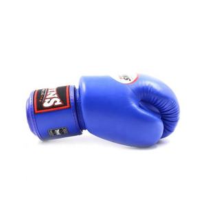Gants d'entraînement professionnels de kick-boxing et de muay-thaï pour jeunes jumeaux, de qualité supérieure, fabriqués sur mesure, en cuir de vache véritable pour adultes - Product Image 6
