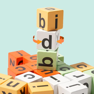 Bambini che imparano presto in <span class=keywords><strong>inglese</strong></span> lettera cubo <span class=keywords><strong>puzzle</strong></span> alfabeto educativo cognizione giocattoli per bambini Montessori ortografia giocattolo in legno - Product Image 3