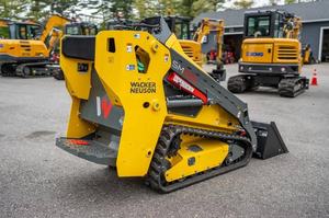 Wacker Neuson SM100 Mini cargadora sobre orugas 25hp Diesel Track Loader Skid Steer Alternativa para paisajismo y construcción - Product Image 5