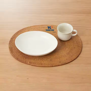 Vente en gros au Vietnam de napperons en rotin naturel de forme ovale sous-verres en rotin tissé à la main pour décoration de table du Vietnam - Product Image 2