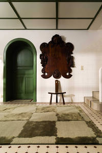 Arwen Moss Diseño de tablero de ajedrez moderno con textura lujosa Contraste tonal para una durabilidad atemporal - Product Image 2