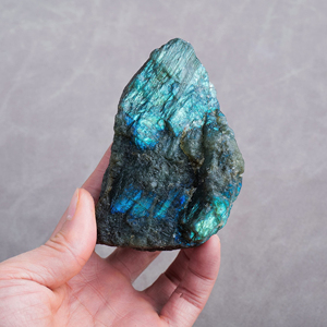Vente en gros de pierres brutes de <span class=keywords><strong>labradorite</strong></span> bleue naturelle plus intense pour la décoration intérieure - Product Image 5