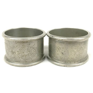 Vente en gros en stock ronds de serviette de décoration ronds en métal argenté avec boucle sur mesure lot de 2 pour accessoires de table de mariage - Product Image 1