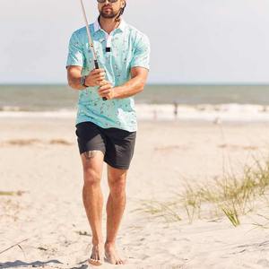 เสื้อโปโลผ้าซาตินคอวีของผู้ชายแห้งเร็วเสื้อยืดพิมพ์ลายสีตัดกันออกแบบได้เองสำหรับเครื่องดื่ม - Product Image 5