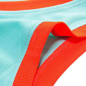 Uniforme de baloncesto de equipo deportivo de diseño personalizado de talla grande del fabricante, transpirable y MOQ bajo, técnicas impresas para la temporada de verano - Product Image 4