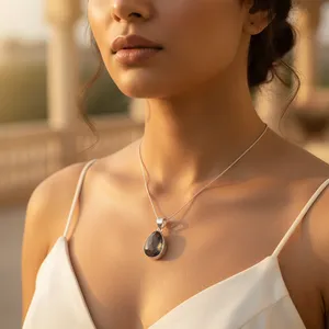 Colgante con Dije de Zafiro Azul Chapado en Rodio Oro Rosa para Mujer - Product Image 1