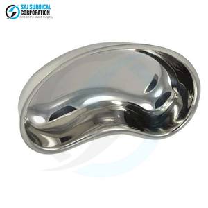 Qualité en acier allemande de plateau de rein médical avec bec verseur pour le transfert efficace de fluide dans les procédures cliniques - Product Image 6