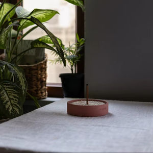 เชิงเทียนไม้สุดหรูพร้อมดีไซน์ตกแต่งหรูหราอุปกรณ์เสริมสำหรับเทียนไม้ระดับพรีเมียมจากอินเดีย - Product Image 1