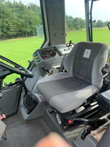 รถแทรกเตอร์มือสองคุณภาพดี Massey Ferguson 385/3080 ขับเคลื่อน 4 ล้อ 70 แรงม้า สำหรับใช้งานในฟาร์ม พร้อมปั๊มเครื่องยนต์และเกียร์ (ระบบเกียร์) - Product Image 3