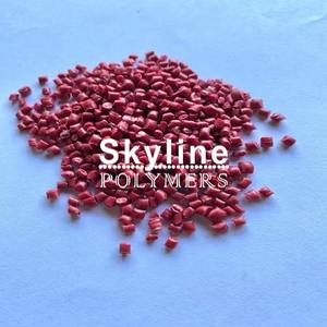 Matière plastique en polypropylène recyclé (R-PP) rouge, qualité de moulage pour outils agricoles - Product Image 3