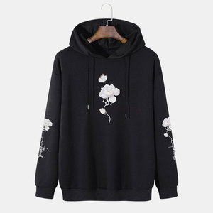 เสื้อฮู้ดดี้ลายกราฟิกสำหรับผู้ชาย ระบายอากาศได้ดี น้ำหนักเบา เหมาะสำหรับฤดูหนาว ผลิตจากผ้าฝ้าย 100% ปรับแต่งสีและขนาดได้ คุณภาพสูง ผลิตในประเทศปากีสถาน - Product Image 1