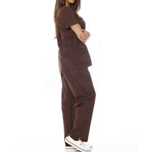 Traje médico personalizado de estilo único, fabricación de Pakistán, traje médico de color sólido - Product Image 4