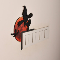 Adorno de puerta de Halloween con silueta de bruja voladora de madera y luna roja, decoración de esquina de puerta Boo, recuerdos de fiesta, baby shower, chocolate