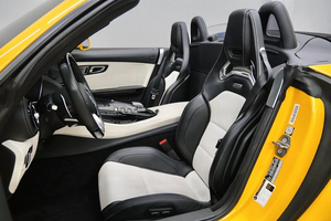 Voiture de sport convertible de luxe AMG GT-C 2020 à forte demande, transmission automatique, propulsion arrière, prête pour l'expédition - Product Image 6