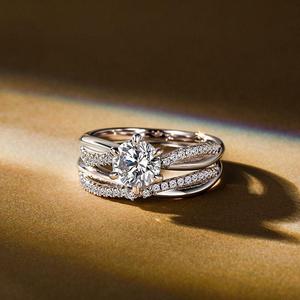 Ensemble de bagues de fiançailles Jeulia Twist Star avec diamant rond taillé - Product Image 5